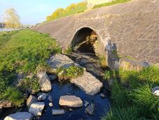 Ruhadarabok miatt került szennyvíz a Marosba Marosvásárhelyen