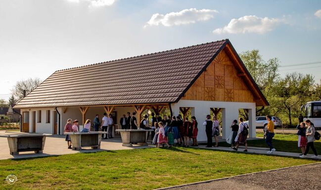 Új piacteret avattak a szilágysági Kémeren