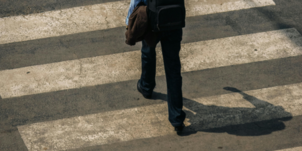 Kolozs megye: kamion gázolt el egy gyalogost az átjárón