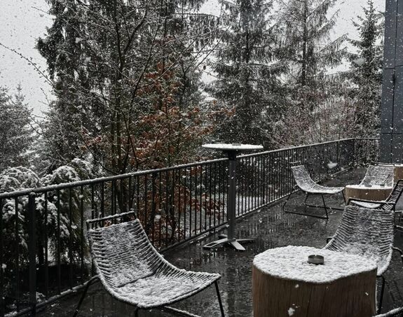 Visszatért a tél Erdélybe: Brassótól Máramarosig havazik (VIDEÓ)