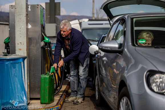Románia a toplista élén: csak Németországban nőtt nagyobbat az üzemanyag ára márciusban