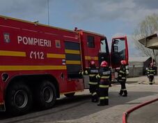 Tűz ütött ki az egykori vajdahunyadi kohászati kombinát területén (VIDEÓ)