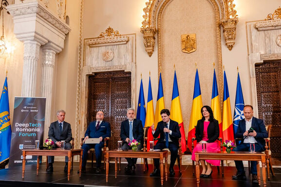 Közvetíteni próbál a koalíciós pártok között Nicuşor Dan  