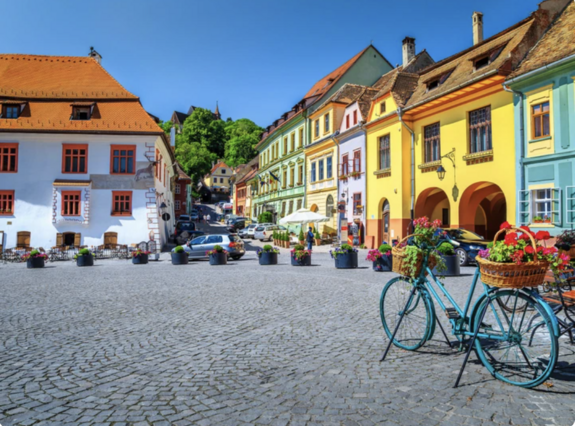 Történelmi városok, mesés falvak – Erdélyi helyszínek várják a szavazatod Az év úticélja versenyen