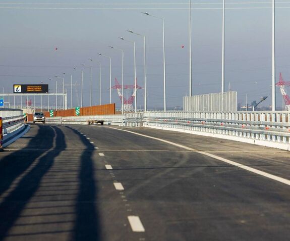 Autópályán, 22 kilométeren át hajtott a forgalommal szemben egy idős sofőr (VIDEÓ)