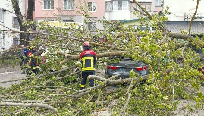 Tizennyolc megye hetvenkét településén okozott károkat a nagy szél