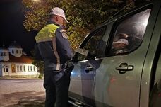 Sokkoló eset Háromszéken: két gyerekkel az autó csomagtartójában száguldott az ittas sofőr