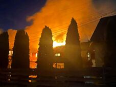 Kigyulladt egy lakóház tetőszerkezete Csíkszeredában