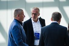 A „határokon átívelő, valódi lelki és szellemi nemzetegyesítést” tekinti küldetésének Tarr Zoltán