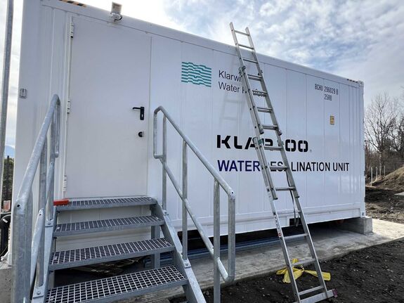 Beüzemelhetik a harmadik sótalanító berendezést Maros megyében – Átadták a küküllőszéplaki vízüzemet (VIDEÓ)