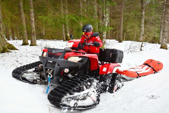 Félszáz emberen segítettek a hegyimentők