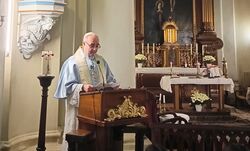 Segítséget kér a kilakoltatás elé néző nagyváradi apát