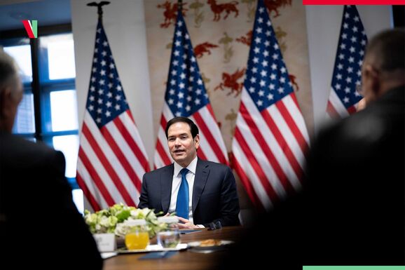 Az amerikai diplomácia két arca: szigor Münchenben, baráti kézfogás Budapesten