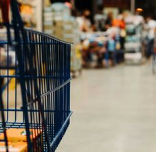 Nagyot zuhant a vásárlóerő – Minden élelmiszerre árréskorlátozást vezetnének be