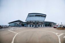 A Szatmárnémeti-Bukarest repülőjárat megszüntetése ellen küzd a szatmári prefektus