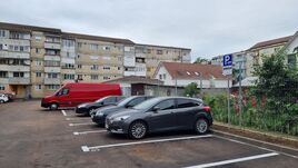 Online árverésen osztják a parkolóhelyeket Nagyváradon