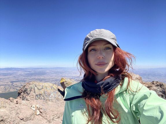 A mexikói „vulkánok földjén” kalandozik a csíkszeredai Sántha Xénia