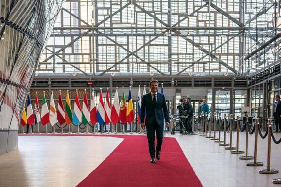 Új alku az Európai Unióban: piac igen, vétó nem