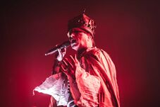 Csihar Attila: A születésünk pillanata csak ebben a dimenzióban lét