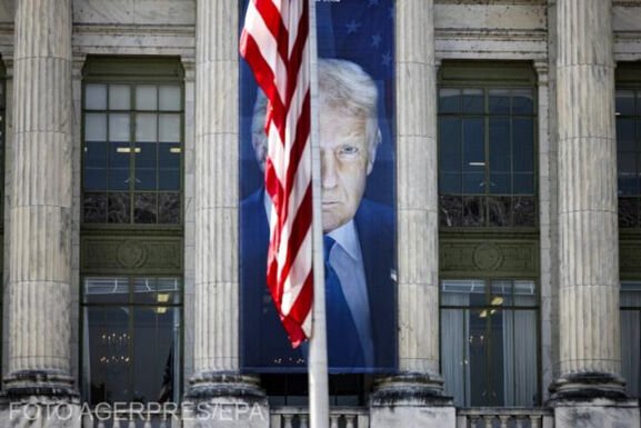 Furcsa javaslat: Az idei legyen Amerika éve Romániában!