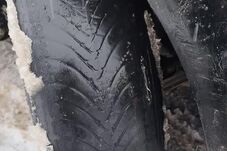 „Eeee, még egy szezont kibír…” – Amikor az abroncs már nemet mond