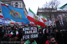 A tüntetések Iránban több mint 500 ember halálát okozták – Trump szerint Teherán tárgyalni akar