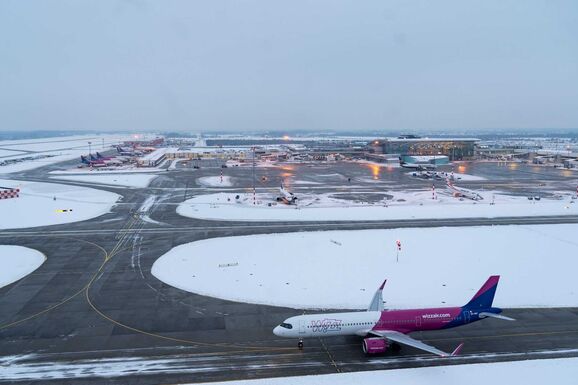FRISSÍTVE – Ítéletidő: újra megnyílt a budapesti repülőtér