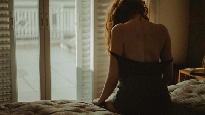 „Szabályozás az álszentség helyett” – Legalizálná a prostitúciót egy törvényjavaslat