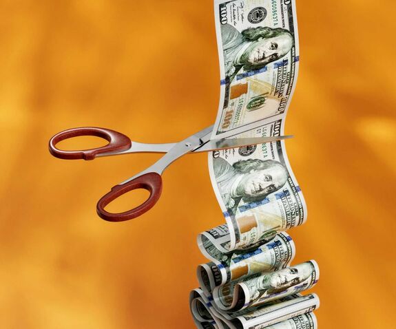 Pénzügyminiszter: a minisztériumok tízszázalékos kiadáscsökkentése egy új képlet alapján történik