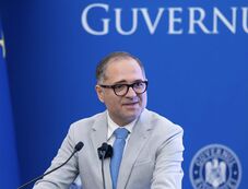 Lemondása után ismét Constantin-Bogdan Mateit nevezték ki az Országos Sportügynökség élére