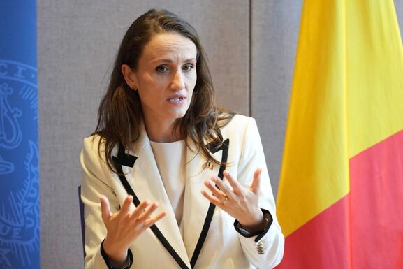 Külügyminiszter Davos után: 30 milliárd euróra rúg a román kereskedelmi hiány