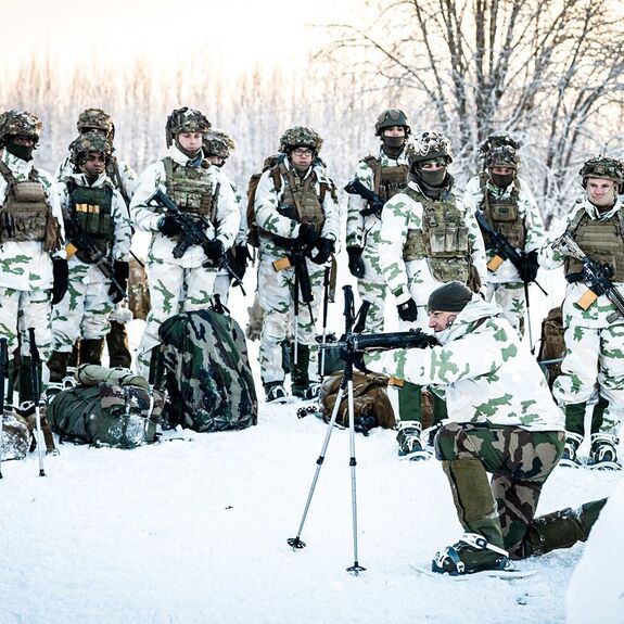 Erdélyben lesz a NATO tüzérségi hadgyakorlatának egyik helyszíne