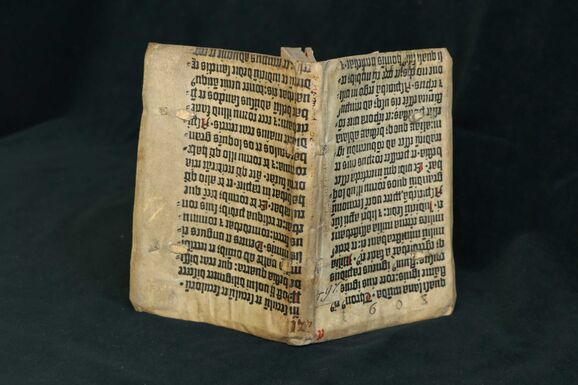 Ritka Biblia-töredék került elő Magyarországon