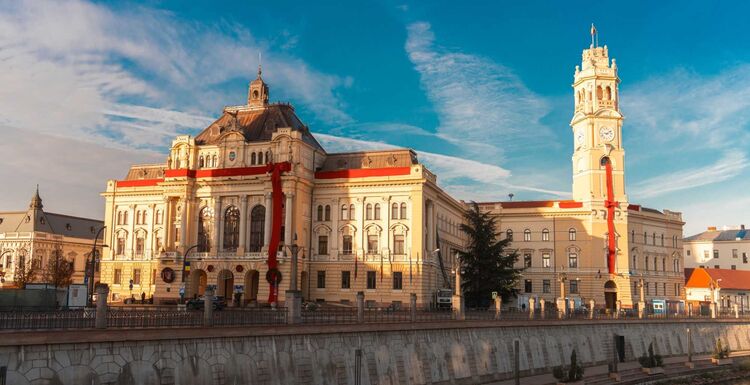 Adósok ezreinek a tartozásait engedi el egy városi önkormányzat