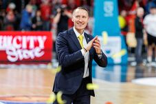 „Az apukám Nagyváradon fog dolgozni” – Kislánya leplezte le a CSM új edzőjét (VIDEÓ)