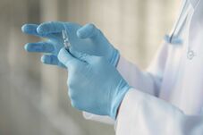 Sajtóforrás: fentanil-túladagolás végzett a rezidens orvossal?