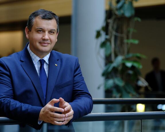 Eugen Tomac bizakodó: sikerülhet többséget szerezni a szakértői kormánynak