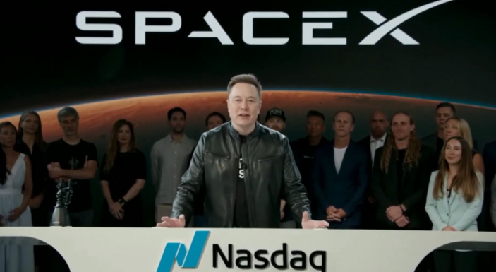 Elon Musk lett a történelem első dollárbilliomosa