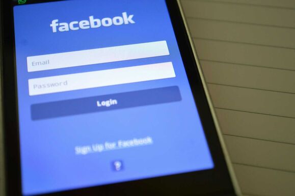 FRISSÍTVE – Baj van a Metánál: nem működik sem a Facebook, sem a Messenger