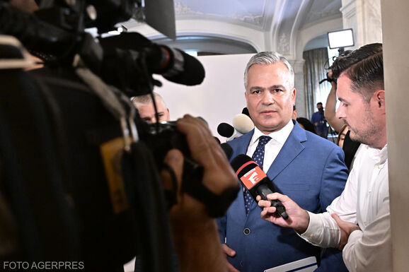 Kormányalakítási terveiről beszélt Veștea