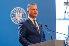 Kormányra hívta Veștea az RMDSZ-t