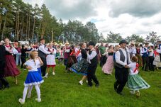 Húsz éve a hagyomány szolgálatában – Jubileumi Perkő-fesztivált tartottak Kézdiszentléleken