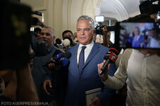 Csütörtökön nyújtja be kormányprogramját a Veștea-kabinet