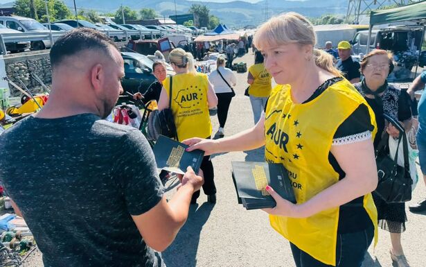 Előrehozott választásokat sürget az AUR