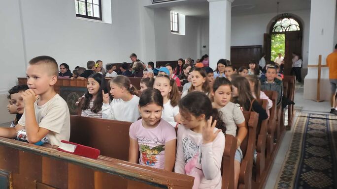 Több mint kétszáz gyermek vett részt a Kálvin-hét gyermeknapján Maksán