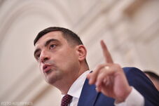 Simion: az AUR nélkül nem lehet, kormányfőt adnának