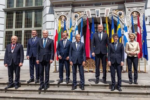 Keleti szárny országai: Ukrajna Európát védi
