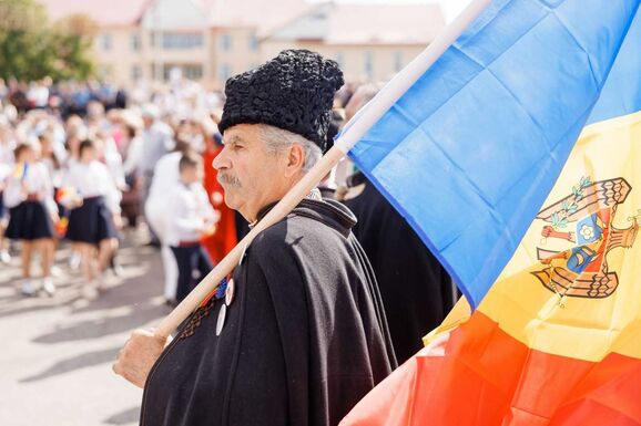 Kiakadtak Chișinăuban az egyesülésről szóló törvénytervezet miatt 