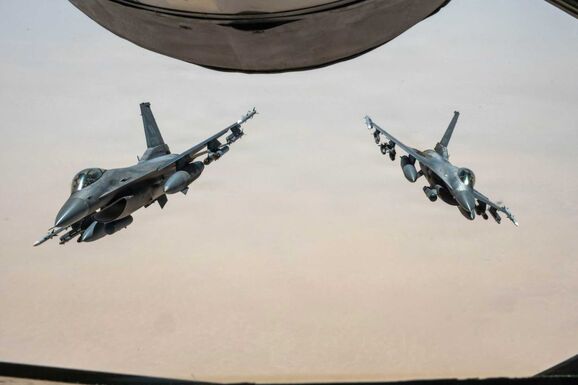 Ismét bombázta Iránt az amerikai légierő