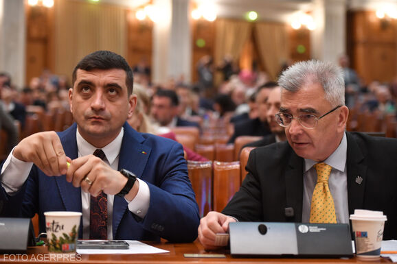 Az AUR készen áll a kormánybuktatásra, de az államfőre várnak a folytatással kapcsolatban